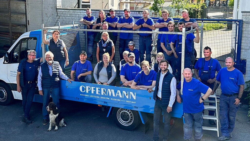 Team-Foto des TGA-Betriebs Opfermann in Flensburg